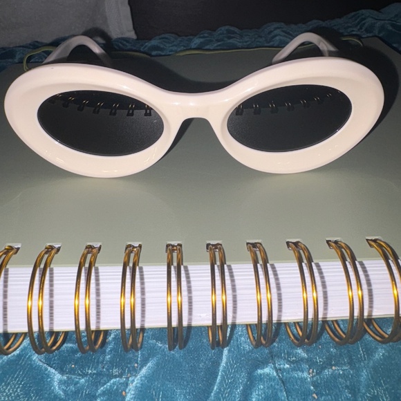 Loewe Accessories - Loewe sunglasses